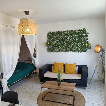 Couturier Lovely Appartement Proche Centre Ville Reims Bagian luar foto